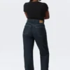 Resolute Curve High Waisted Regular Straight Jeans – Blue Rinse – Dunkelblau Resolute Curve High Waisted Regular Straight Jeans – Blue Rinse – Dunkelblau