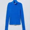 Rippgestrickter Chenille-Rollkragen-Pullover – Hellblau Rippgestrickter Chenille-Rollkragen-Pullover – Hellblau