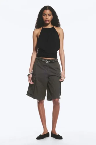 Ärmelloses, gerafftes Neckholder-Top – Schwarz
