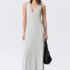 Ärmelloses Maxikleid mit Neckholder – Hellbeige Ärmelloses Maxikleid mit Neckholder – Hellbeige