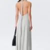 Ärmelloses Maxikleid mit Neckholder – Hellbeige Ärmelloses Maxikleid mit Neckholder – Hellbeige