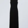 Ärmelloses Maxikleid mit Schlitz – Schwarz Ärmelloses Maxikleid mit Schlitz – Schwarz