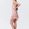 Ärmelloses Minikleid mit quadratischem Ausschnitt – Rosa – Blumenmuster Ärmelloses Minikleid mit quadratischem Ausschnitt – Rosa – Blumenmuster