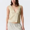 Ärmelloses Satin-Top mit V-Ausschnitt – Hellbeige Ärmelloses Satin-Top mit V-Ausschnitt – Hellbeige