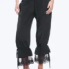 Rosabel Low-Rise-Bloomer mit lockerer Passform und Spitzenbesatz – Schwarz Rosabel Low-Rise-Bloomer mit lockerer Passform und Spitzenbesatz – Schwarz