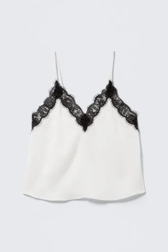 Satin-Top mit Spitzenbesatz – Weiß