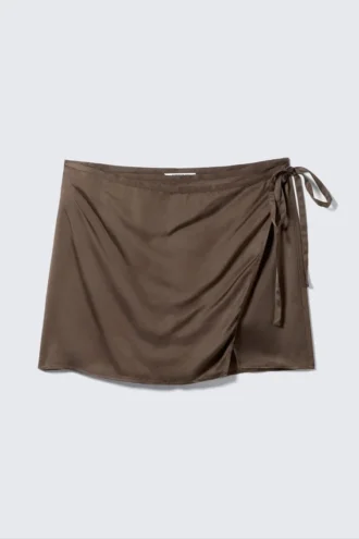 Satin-Wickel-Minirock – Dunkelbraun