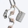 Schlüsselanhänger mit mehreren Anhängern – Beige/Silber