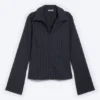 Schmal geschnittene Bluse mit Struktur – gestreift, dunkelblau Schmal geschnittene Bluse mit Struktur – gestreift, dunkelblau