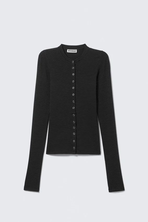 Schmal geschnittene, langärmelige Strickjacke mit Knopfleiste – gestreift, dunkelgrau Schmal geschnittene, langärmelige Strickjacke mit Knopfleiste – gestreift, dunkelgrau