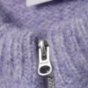 Schmal geschnittene Strickjacke mit Reißverschluss – Flieder Schmal geschnittene Strickjacke mit Reißverschluss – Flieder