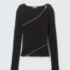 Schmal geschnittener, asymmetrischer Strickpullover mit Reißverschluss – Schwarz Schmal geschnittener, asymmetrischer Strickpullover mit Reißverschluss – Schwarz