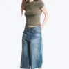 Schmal geschnittenes Baumwoll-T-Shirt mit kurzen Ärmeln – Staubiges Khaki-Grün Schmal geschnittenes Baumwoll-T-Shirt mit kurzen Ärmeln – Staubiges Khaki-Grün