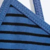 Schmal geschnittenes Baumwoll-Unterhemd mit V-Ausschnitt – gestreift blau/schwarz