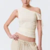 Schmal geschnittenes, gerafftes Off-Shoulder-Oberteil – Off-White