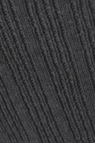 Schmal geschnittenes, gestricktes Tanktop mit U-Boot-Ausschnitt – Dunkelgrau
