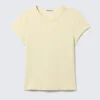 Schmal geschnittenes, kurzärmeliges V-Ausschnitt-T-Shirt – Hellbeige Schmal geschnittenes, kurzärmeliges V-Ausschnitt-T-Shirt – Hellbeige