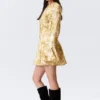 Schmal geschnittenes, langärmeliges Minikleid mit Volants – gelber Blumendruck Schmal geschnittenes, langärmeliges Minikleid mit Volants – gelber Blumendruck