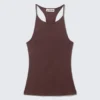Schmal geschnittenes Racerback-Tanktop – Burgunderrot