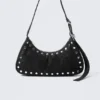 Schultertasche mit Nieten – Schwarz Schultertasche mit Nieten – Schwarz