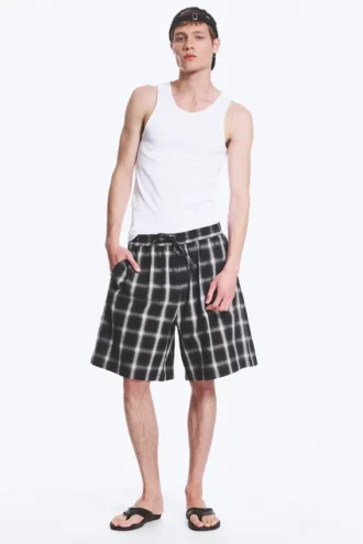 Shorts aus Leinenmischung – kariert, schwarz