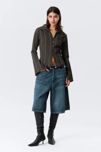 Slim-Fit-Bluse mit Struktur – gestreift, dunkelgrau