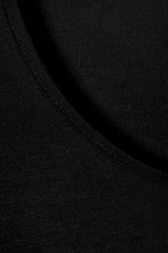 Slim-Fit-Langarmshirt aus Lyocell – Schwarz