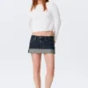 Slim-Fit-Mini-Rock aus Denim mit niedriger Leibhöhe – Blue Anthem – Mittelblau Slim-Fit-Mini-Rock aus Denim mit niedriger Leibhöhe – Blue Anthem – Mittelblau