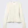 Slim-Fit-Strickjacke aus strukturiertem Strick – Off-White Slim-Fit-Strickjacke aus strukturiertem Strick – Off-White