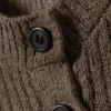Slim-Fit-Strickjacke mit Rippmuster – Dark Mole Slim-Fit-Strickjacke mit Rippmuster – Dark Mole