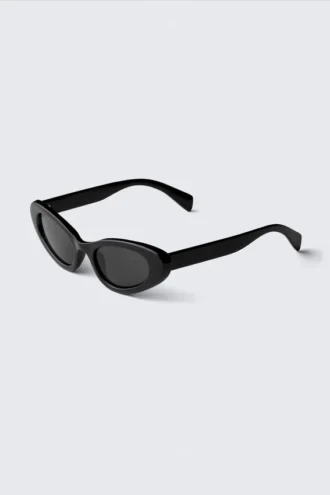 Sonnenbrille im Cat-Eye-Stil mit Flügeln – Schwarz – Schwarze Gläser