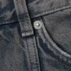 Space Cut Relaxed Straight Jeans – Volcano Blue – Mittelblau Space Cut Relaxed Straight Jeans – Volcano Blue – Mittelblau