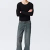 Sphere Low-Rise-Jeans mit lockerer Passform und geradem Bein – Blue One – Dunkelblau Sphere Low-Rise-Jeans mit lockerer Passform und geradem Bein – Blue One – Dunkelblau