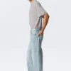 Sphere Low Rise Loose Straight Jeans – Aeon Blue – Hellblau Sphere Low Rise Loose Straight Jeans – Aeon Blue – Hellblau
