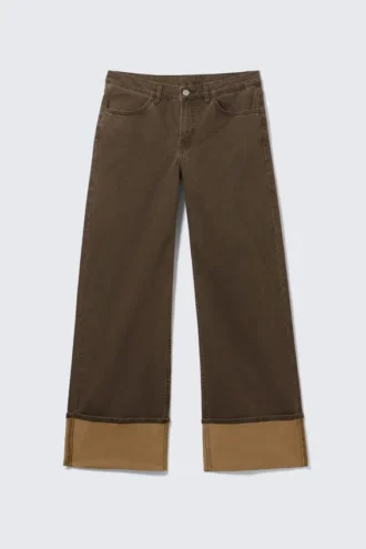 Spice Twill-Hose mit niedriger Leibhöhe und Umschlag – Dunkelbraun