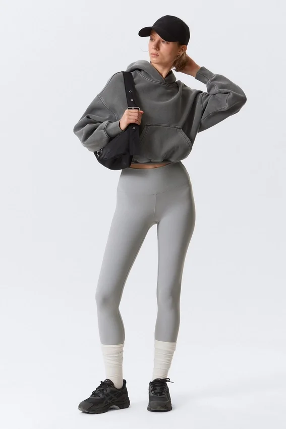 Sportleggings mit hoher Taille – Hellstaubgrau Sportleggings mit hoher Taille – Hellstaubgrau