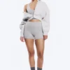 Sportliche Biker-Shorts mit hoher Taille – Hellgrau Sportliche Biker-Shorts mit hoher Taille – Hellgrau