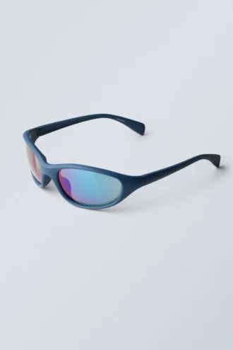 Sportliche ovale Sonnenbrille – zartblau