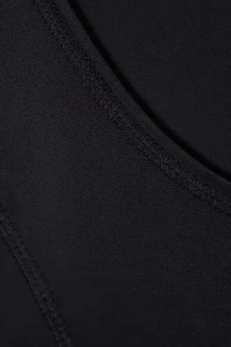 Sportliches Maxikleid mit ausgestelltem Rock – Schwarz