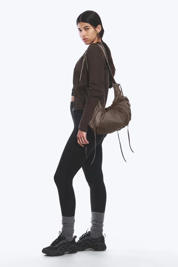 Sporttights mit hoher Taille – Schwarz Sporttights mit hoher Taille – Schwarz