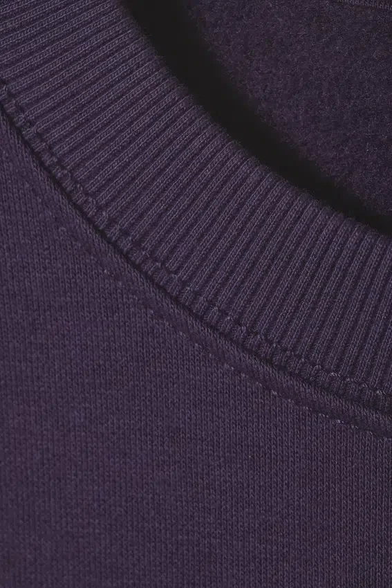 Standard-Sweatshirt – Aubergine Standard-Sweatshirt – Aubergine
