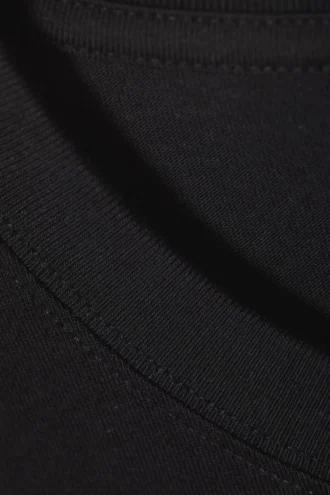 Standard-T-Shirt in mittlerer Stärke – Schwarz