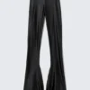 Stretch-Hose mit niedriger Leibhöhe und ausgestelltem Bein – Schwarz Stretch-Hose mit niedriger Leibhöhe und ausgestelltem Bein – Schwarz