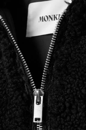 Strick-Kapuzenpullover – Schwarz