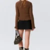 Strickjacke mit V-Ausschnitt – Dunkelbraun Strickjacke mit V-Ausschnitt – Dunkelbraun