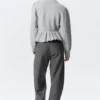 Strickpullover mit Volants am Saum – Grau meliert Strickpullover mit Volants am Saum – Grau meliert
