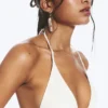 Strukturiertes Triangel-Bikini-Oberteil mit Trägern – Hellbeige Strukturiertes Triangel-Bikini-Oberteil mit Trägern – Hellbeige