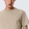 T-Shirt in klassischer Passform – Hellbeige T-Shirt in klassischer Passform – Hellbeige