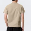T-Shirt in klassischer Passform – Hellbeige T-Shirt in klassischer Passform – Hellbeige