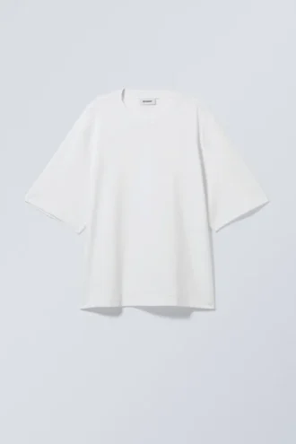 T-Shirt in lockerer Oversize-Passform – Weiß